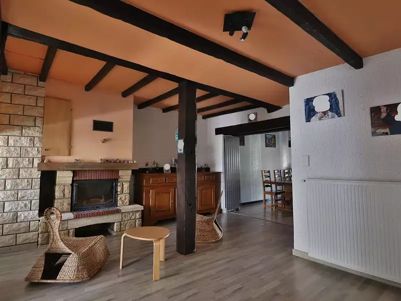 Maison, 236 m²