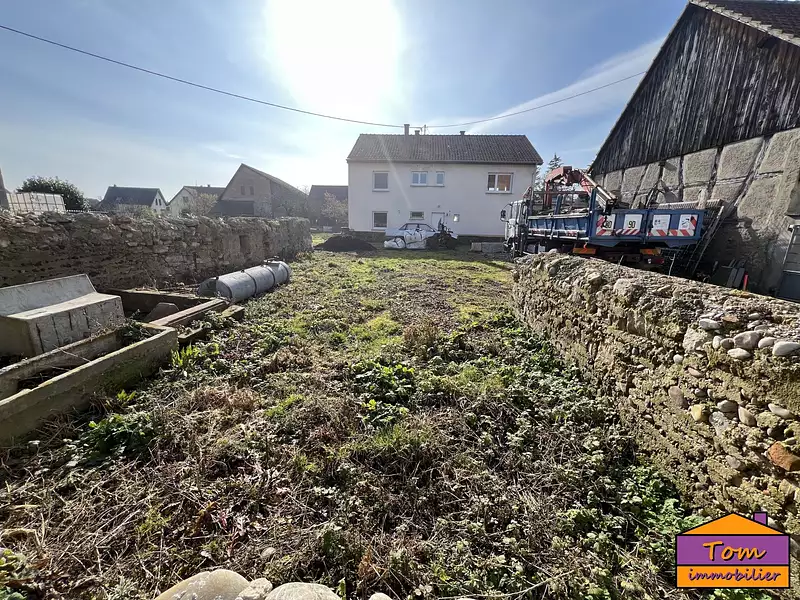 Terrain, 713 m²