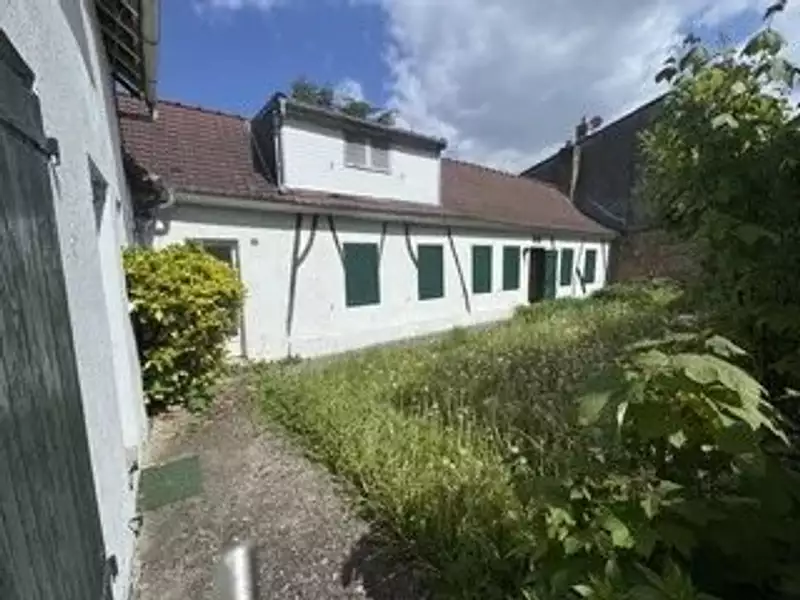 Maison, 198 m²