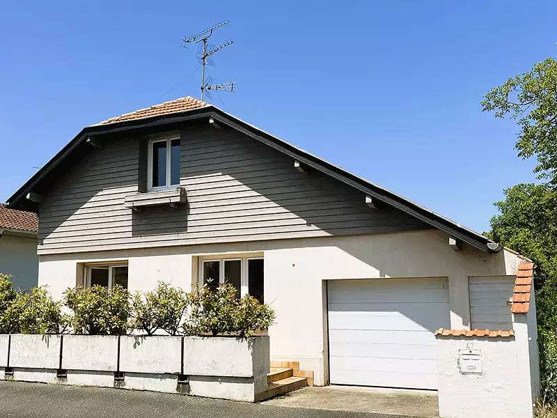 Maison, 99 m²