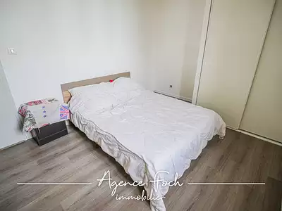 Immeuble, 160 m²
