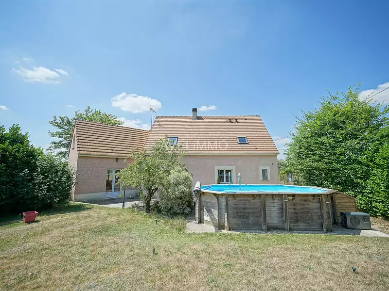 Maison, 144 m²