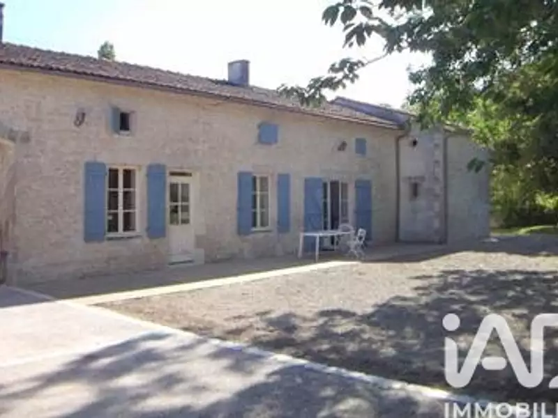 Maison, 232 m²