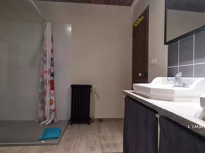 Maison, 221,83 m²
