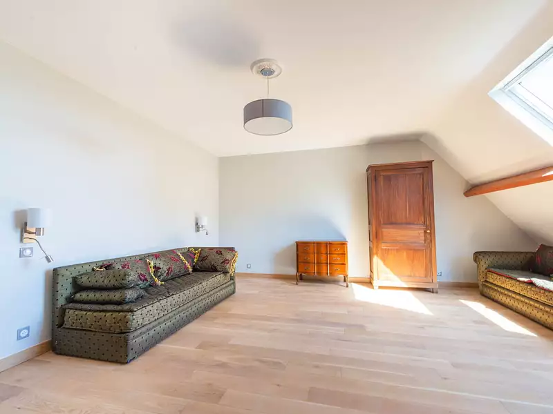 Maison, 340 m²