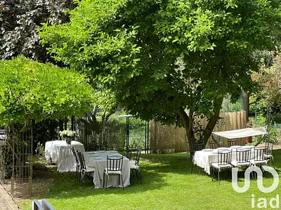 Maison, 400 m²