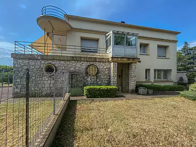 Maison, 240 m²