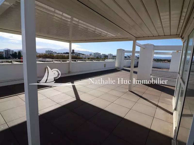 Appartement, 249,62 m²