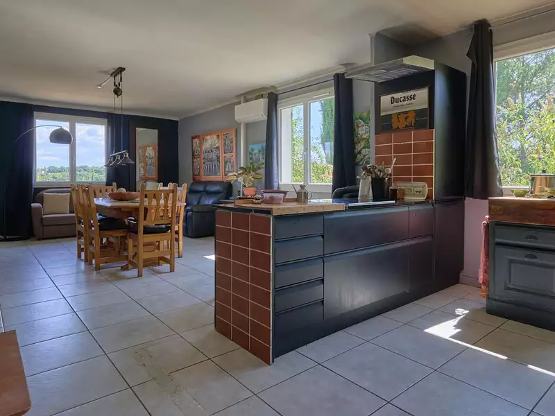 Maison, 147 m²