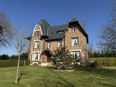 Maison, 700 m²