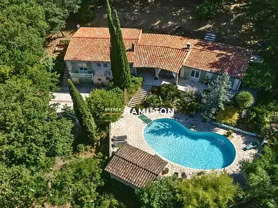 Maison, 187 m²