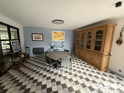 Maison, 230 m²