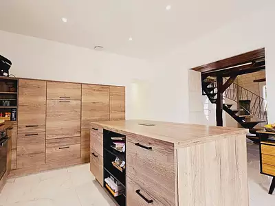 Maison, 180 m²
