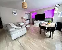 Immeuble, 375 m²