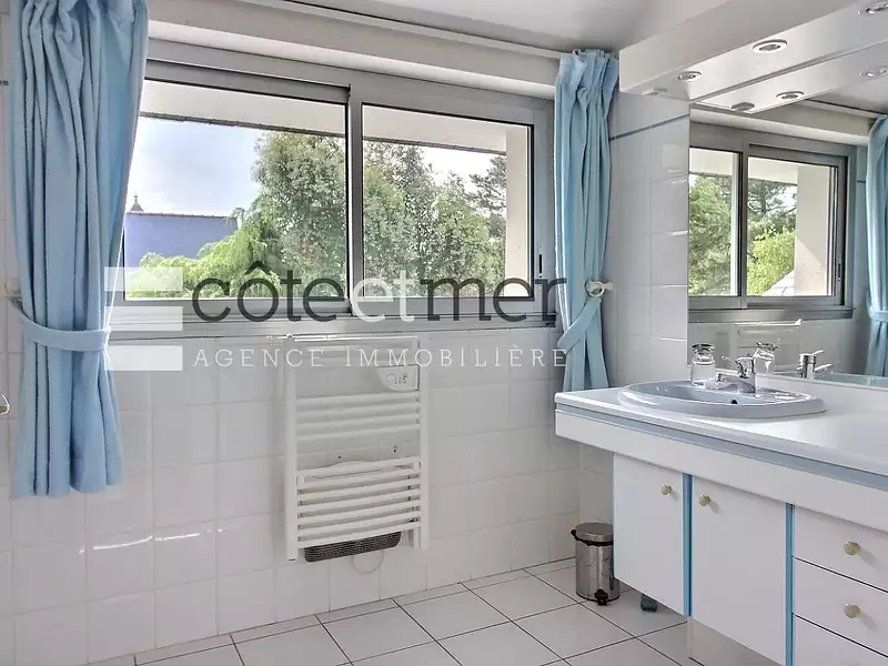Maison, 272 m²