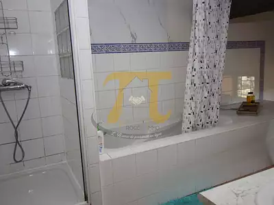 Maison, 350 m²