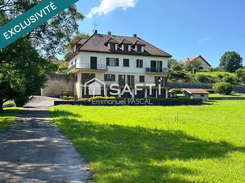 Maison, 295 m²