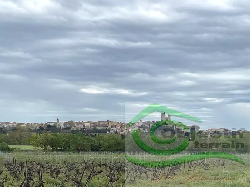 Terrain, 713 m²