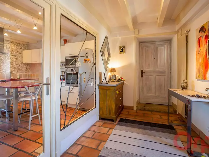 Maison, 243 m²