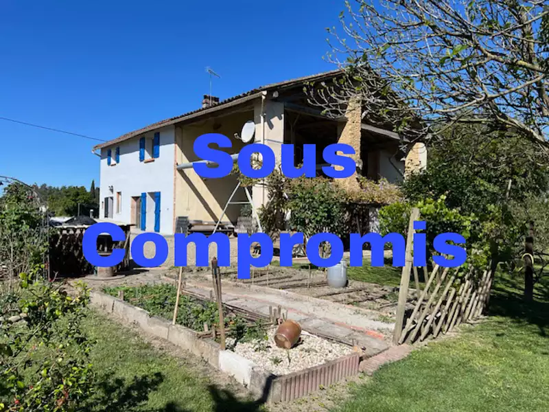 Maison, 230 m²