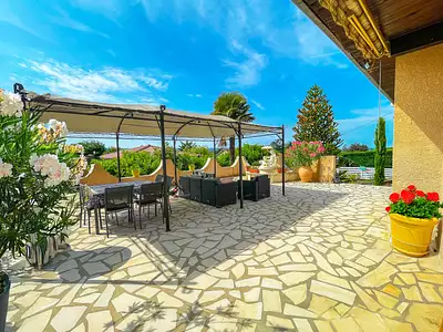 Maison, 180 m²