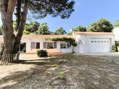 Maison, 223 m²