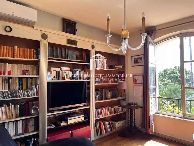 Maison, 280 m²
