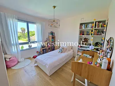 Maison, 179 m²