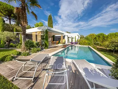 Maison, 306 m²
