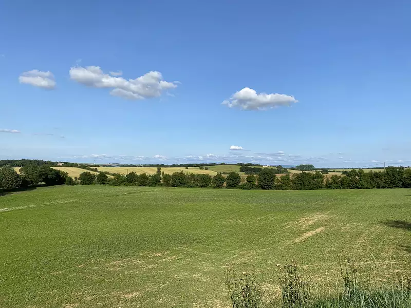 Terrain, 650 m²