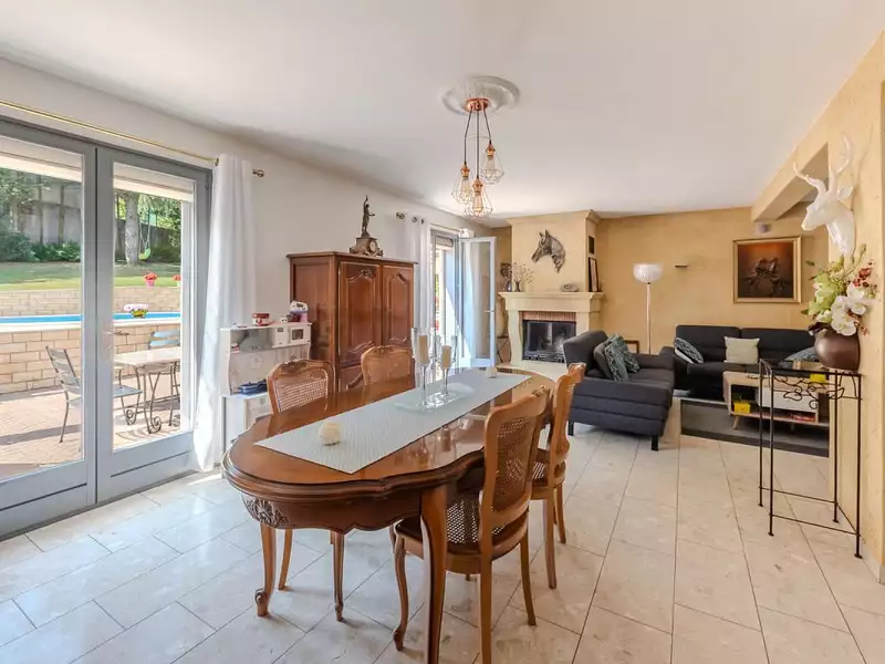 Maison, 130 m²