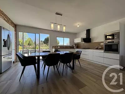 Maison, 122 m²