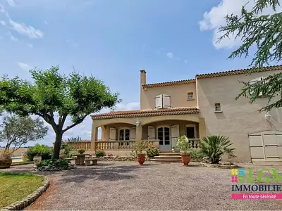 Maison, 178 m²