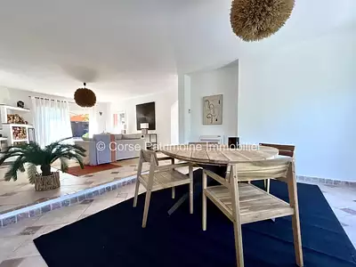 Maison, 148 m²