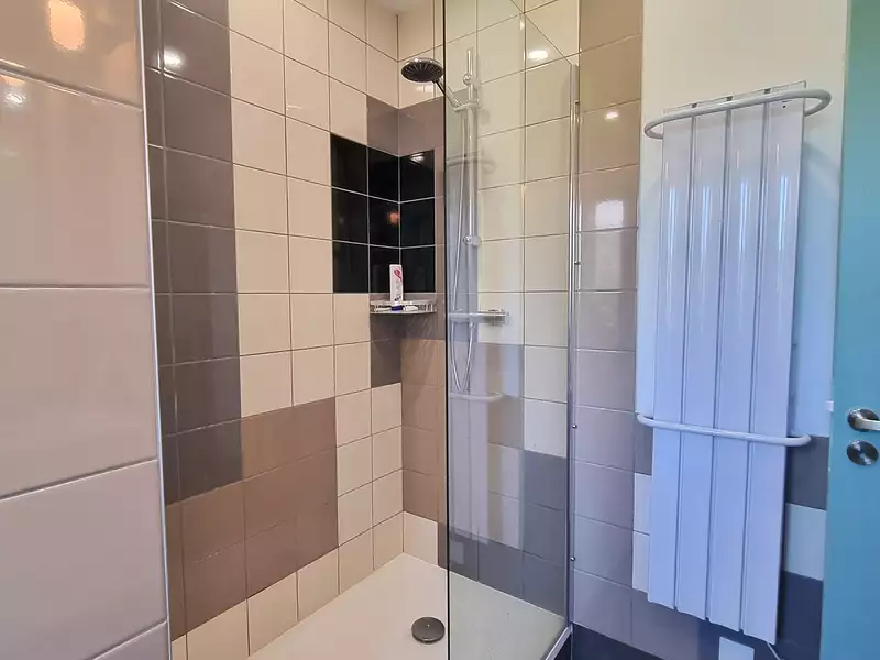 Maison, 174 m²