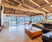 Maison, 250 m²