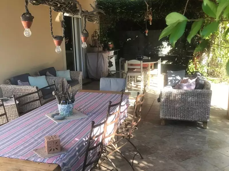 Maison, 265 m²