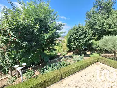 Maison, 235 m²