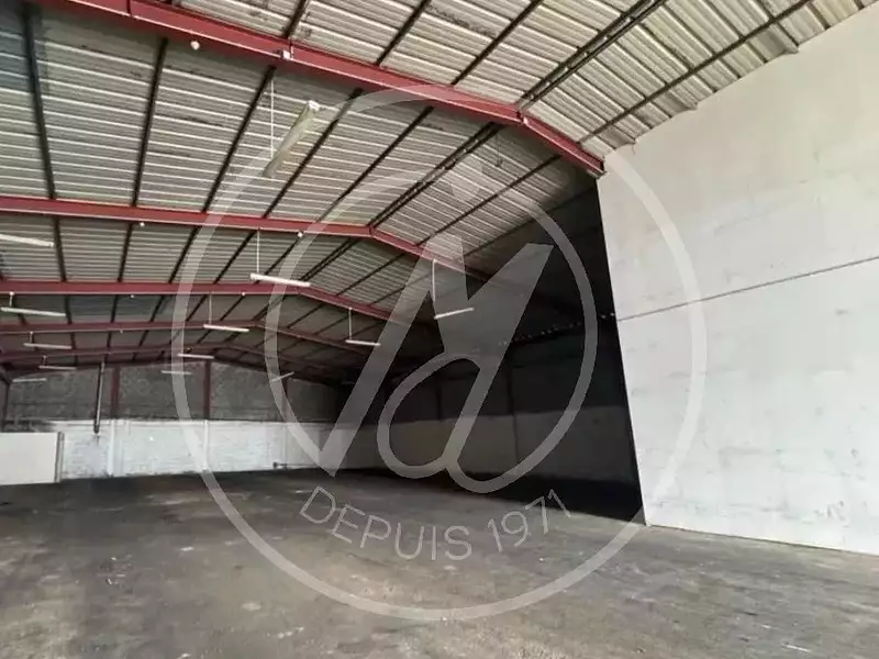 Divers, 756 m²