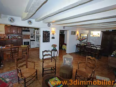 Maison, 260 m²