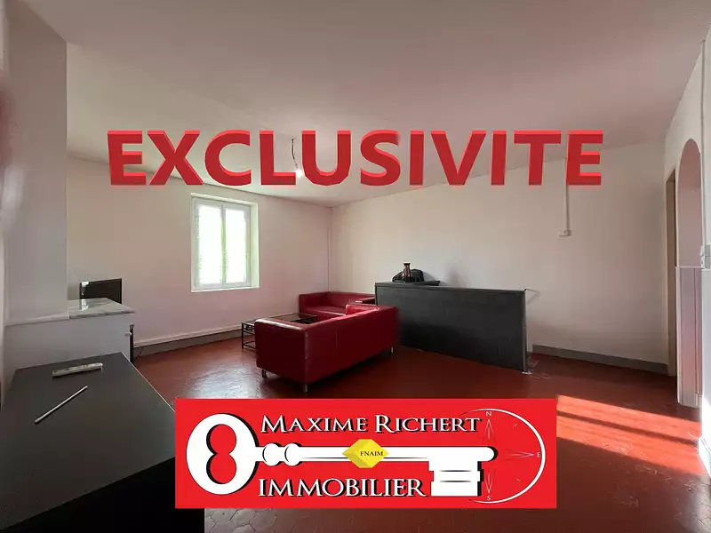 Immeuble, 240 m²
