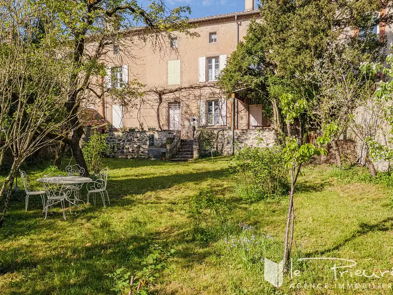 Maison, 340 m²