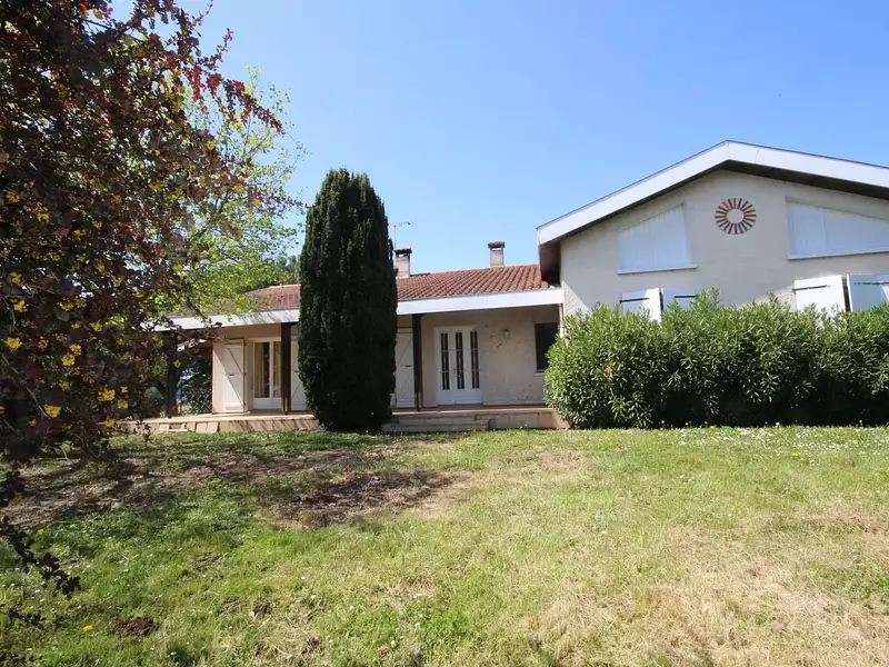 Maison, 145 m²