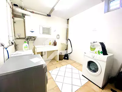 Immeuble, 197 m²