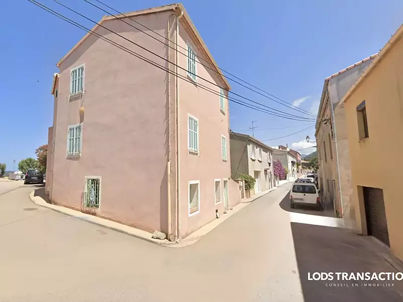 Maison, 102 m²