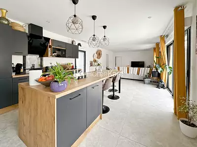Maison, 140 m²