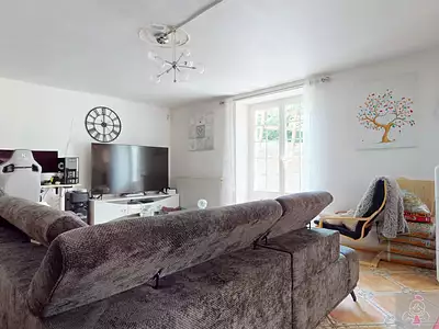 Maison, 215 m²