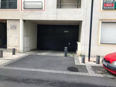 Parking, 13 m²