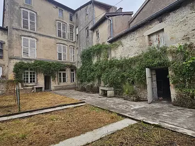 Maison, 280 m²