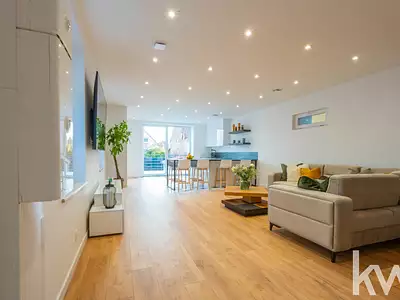 Maison, 180 m²
